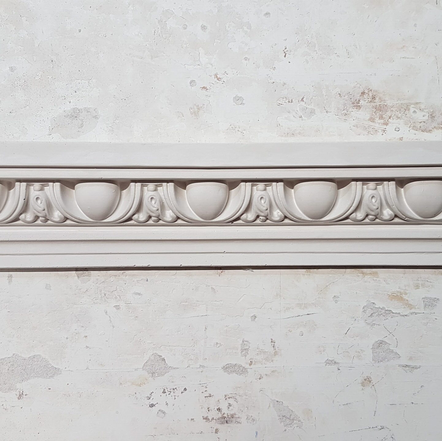 Cornice uadg decoratori in gesso Milano